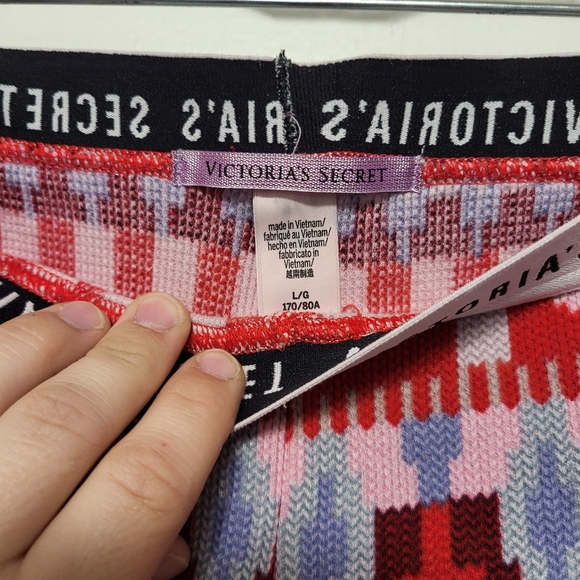 Victoria Secret Thermal Pajamas - Picture 16 of 16